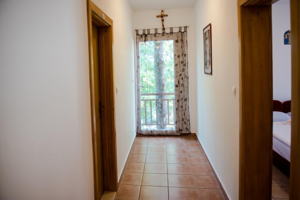 Ana Stjepan Nikolic - Pilgrim'S 2Nd Home Medjugorje Exterior photo